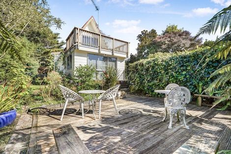 Photo of property in 64 Hazelwood Avenue, Dinsdale, Hamilton, 3204