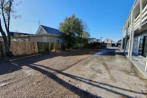 Photo of property in 3/481 Barbadoes Street, Edgeware, Christchurch, 8013