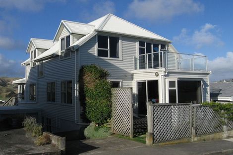 Photo of property in 34 Motuhara Road, Plimmerton, Porirua, 5026