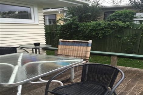 Photo of property in 16 Rollerson Street, Papakura, 2110