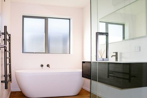 Photo of property in 54 Lakeland Avenue, Twizel, 7901