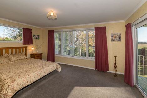 Photo of property in 146 Main North Road, Woodend, 7610