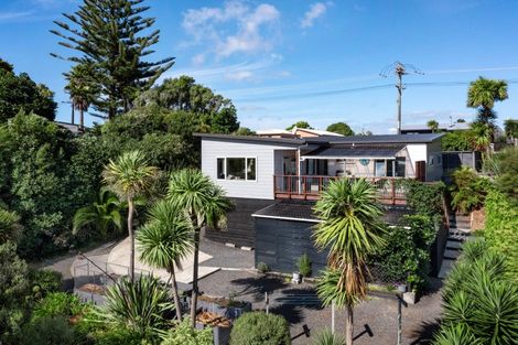 Photo of property in 25 Manukau Road, Raglan, 3225