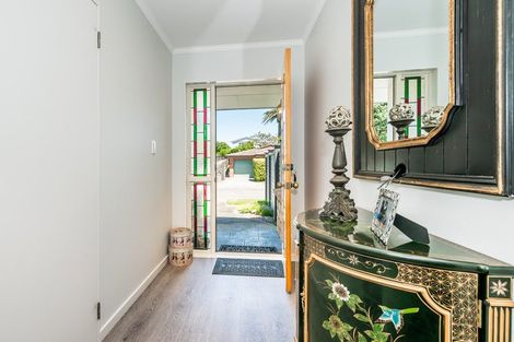 Photo of property in 5a Nathan Avenue, Paraparaumu Beach, Paraparaumu, 5032