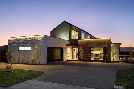 Photo of property in 56 Tironui Drive, Taradale, Napier, 4112