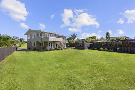 Photo of property in 19 Taipari Avenue, Raglan, 3225