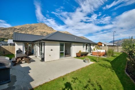Photo of property in 10 Coventry Crescent, Lower Shotover, Queenstown, 9304