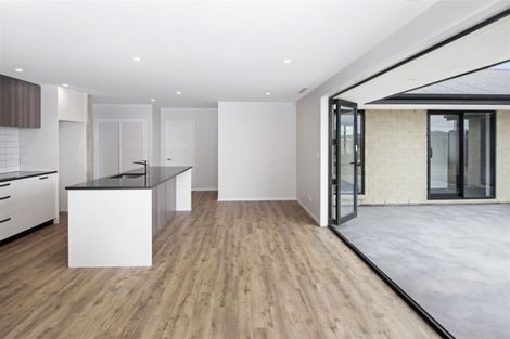 Photo of property in 8 Valour Drive, Rangiora, 7400