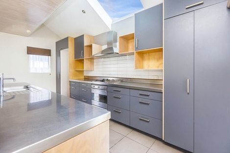 Photo of property in 869b High Street, Boulcott, Lower Hutt, 5011