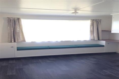 Photo of property in 8 The Esplanade, Westshore, Napier, 4110