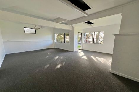 Photo of property in 1/55 Beresford Street, Bayswater, Auckland, 0622