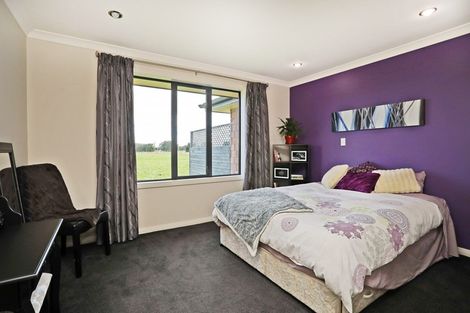 Photo of property in 34 Mckellar Road, Seaward Bush, Invercargill, 9871