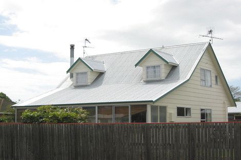 Photo of property in 2 Jones Place, Springlands, Blenheim, 7201