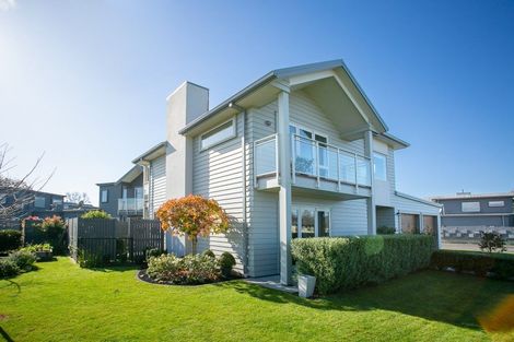 Photo of property in 46 Plescher Crescent, Leamington, Cambridge, 3432