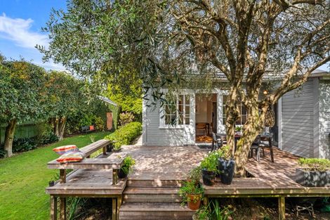 Photo of property in 24 Royal Terrace, Sandringham, Auckland, 1025