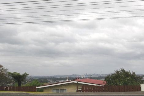 Photo of property in 237 Sunset Road, Sunnynook, Auckland, 0632