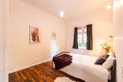 Photo of property in 7 Pirie Street, Palmerston North, 4410