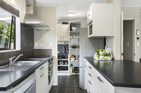 Photo of property in 20 Hyde Avenue, Richmond Heights, Taupo, 3330