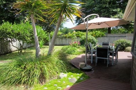 Photo of property in 12 Ensign Place, Flagstaff, Hamilton, 3210