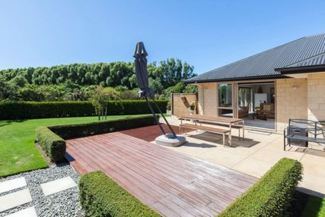 Photo of property in 23 Holbrook Way, Westmorland, Christchurch, 8025