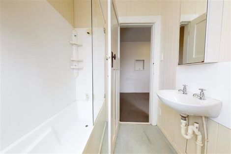 Photo of property in 2/259-263 Jackson Street, Petone, Lower Hutt, 5012