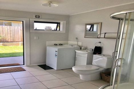 Photo of property in 33 Hyde Avenue, Richmond Heights, Taupo, 3330