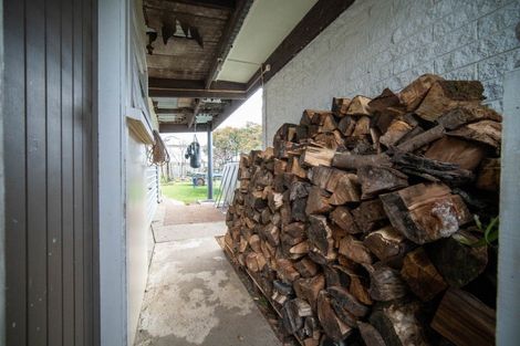 Photo of property in 2 Fairfield Street, Brightwater, 7022