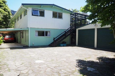 Photo of property in 9 Langley Place, Raglan, 3225