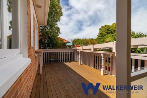 Photo of property in 209 Campbell Road, Greenlane, Auckland, 1061