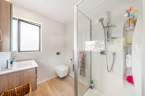 Photo of property in 2a Hobbs Grove, Epuni, Lower Hutt, 5011