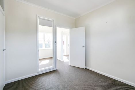 Photo of property in 100 Guppy Road, Taradale, Napier, 4112