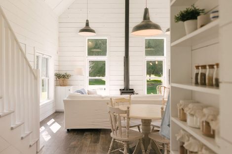 Photo of property in 216 Rowes Road, Hunterville, 4785