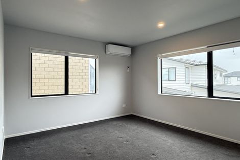 Photo of property in 6 Kearns Drive, Hobsonville, Auckland, 0616