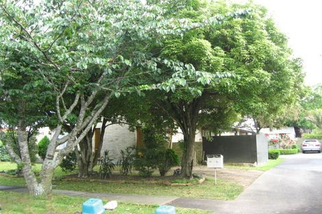 Photo of property in 3a Corolu Place, Conifer Grove, Takanini, 2112