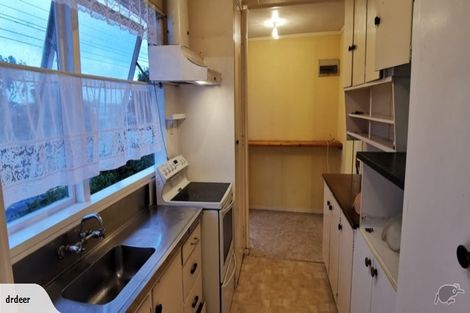 Photo of property in 67 Astley Avenue, New Lynn, Auckland, 0600