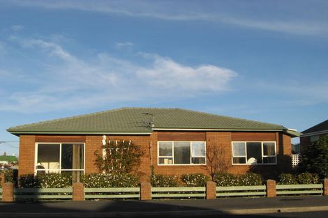 Photo of property in 43 Richardson Street, Saint Kilda, Dunedin, 9012