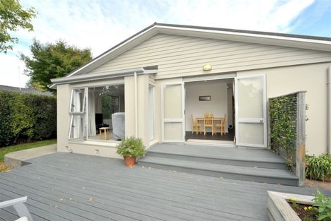 Photo of property in 15 Lloyd Street, Strowan, Christchurch, 8052