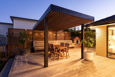 Photo of property in 10 Sovereign Way, Paraparaumu, 5032