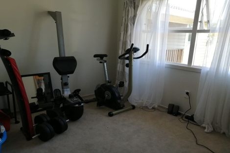 Photo of property in 1/31 Becroft Drive, Forrest Hill, Auckland, 0620