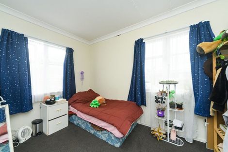 Photo of property in 175 College Street, Awapuni, Palmerston North, 4412