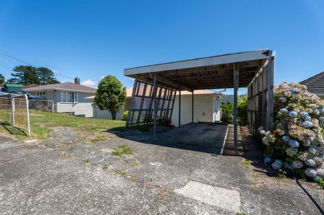 Photo of property in 26 Sievers Grove, Cannons Creek, Porirua, 5024