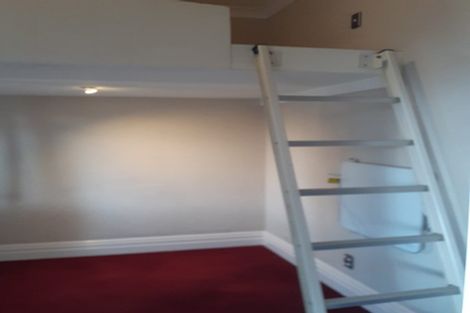 Photo of property in 6-10 Mudges Terrace, Newtown, Wellington, 6021