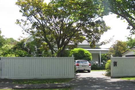 Photo of property in 69 Garden Road, Merivale, Christchurch, 8014