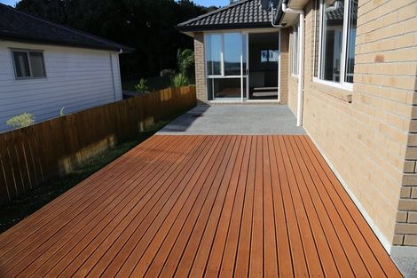 Photo of property in 43 Packspur Drive, Flat Bush, Auckland, 2016