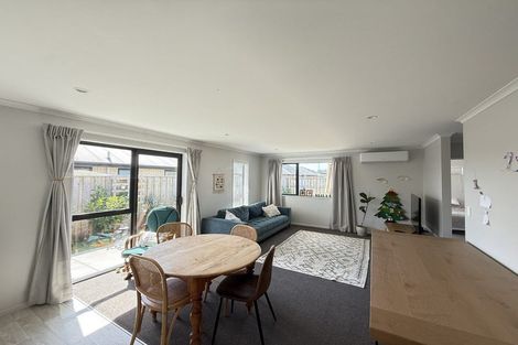 Photo of property in 14 Mccahon Lane, Rolleston, 7615