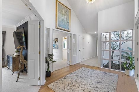 Photo of property in 15 Windsong Court, Northpark, Auckland, 2013