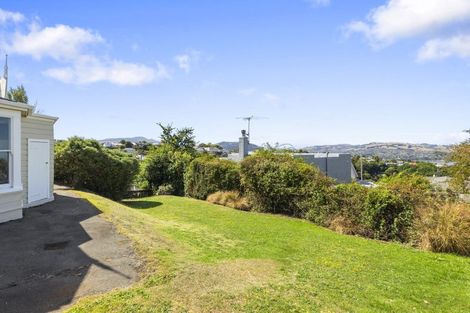 Photo of property in 28 Argyle Street, Mornington, Dunedin, 9011