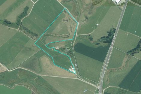 Photo of property in 5 Kakaramea Road, Kakaramea, Patea, 4598