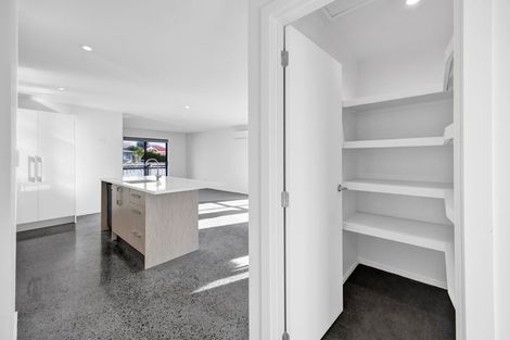 Photo of property in 8 Gladstone Street, Hawera, 4610