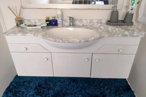 Photo of property in 89b Colwill Road, Massey, Auckland, 0614